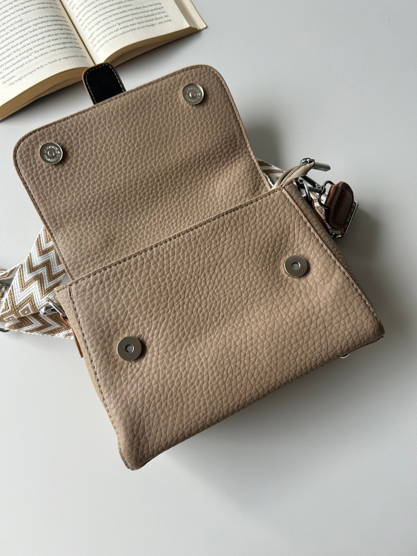 Jenny Crossbody Bag